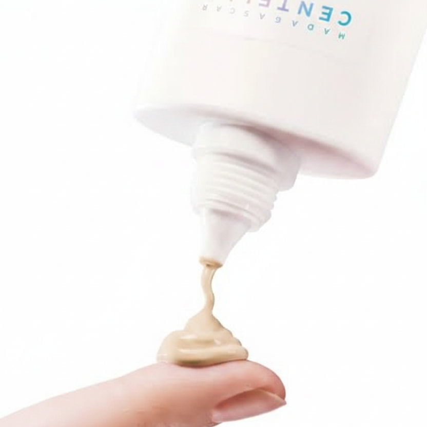 SKIN1004 Madagascar Centella Poremizing Velvet Finish Sunscreen SPF